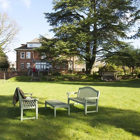 The Manor At Sway - Hotel, Restaurant And Gardens Exterior foto